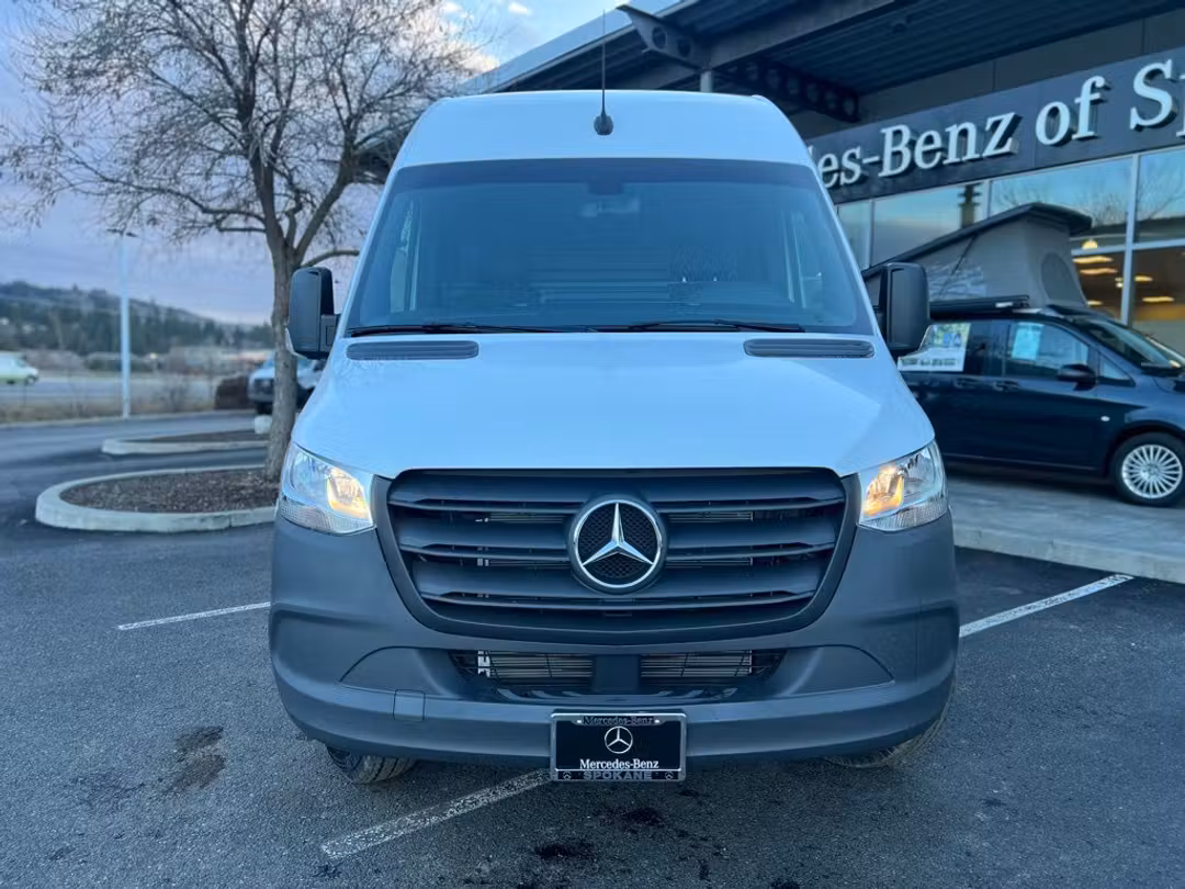 2024 Mercedes-Benz Sprinter 3500 Cargo 170 WB - Image 3