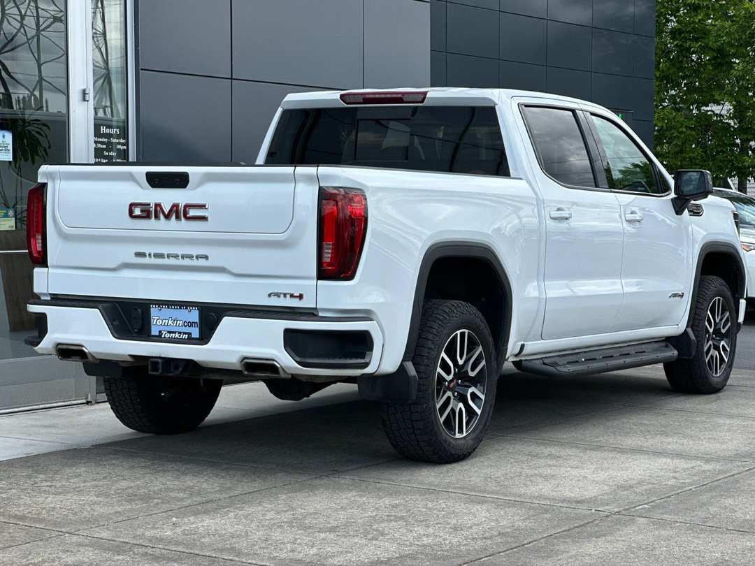 2022 GMC Sierra 1500 AT4 - Image 3