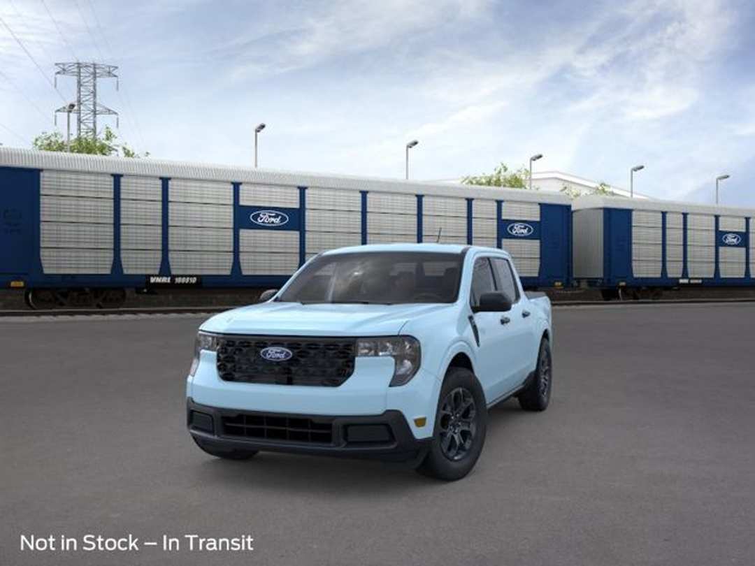 2026 Ford Maverick XLT - Image 2