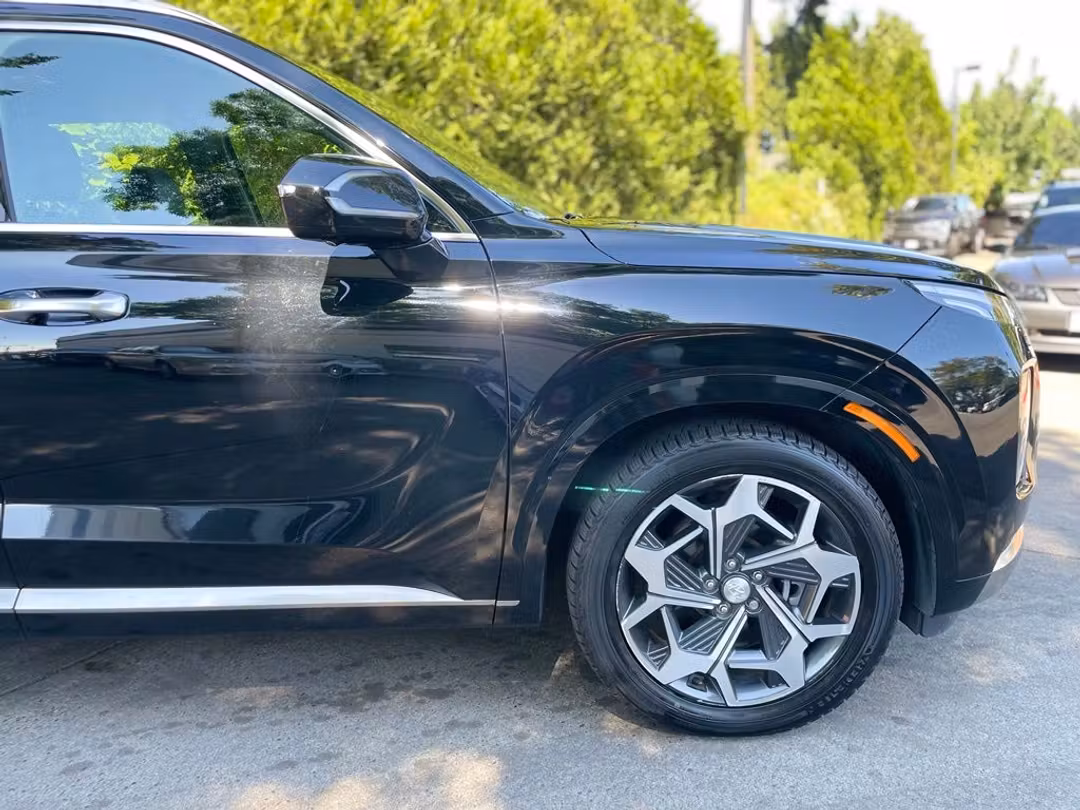 2022 Hyundai Palisade Calligraphy - Image 2