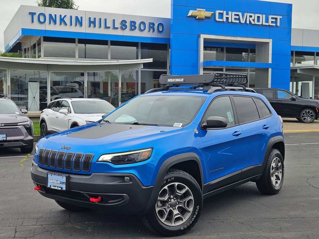 2020 Jeep Cherokee Trailhawk - Image 2