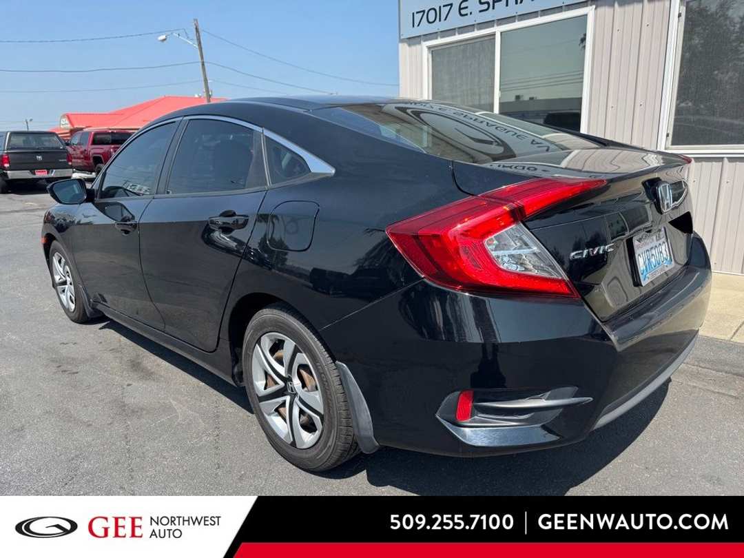 2017 Honda Civic LX - Image 3