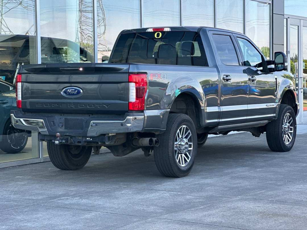 2019 Ford F-350Sd - Image 3