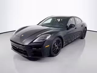 2026 Porsche Panamera GTS