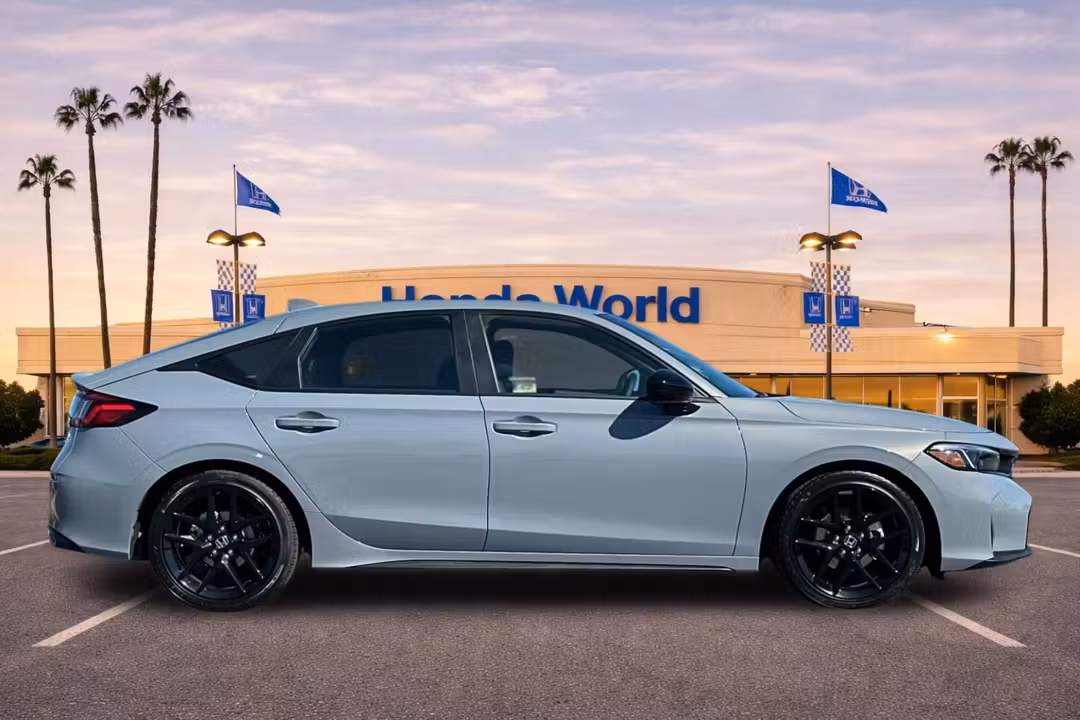 2026 Honda Civic Sport - Image 3