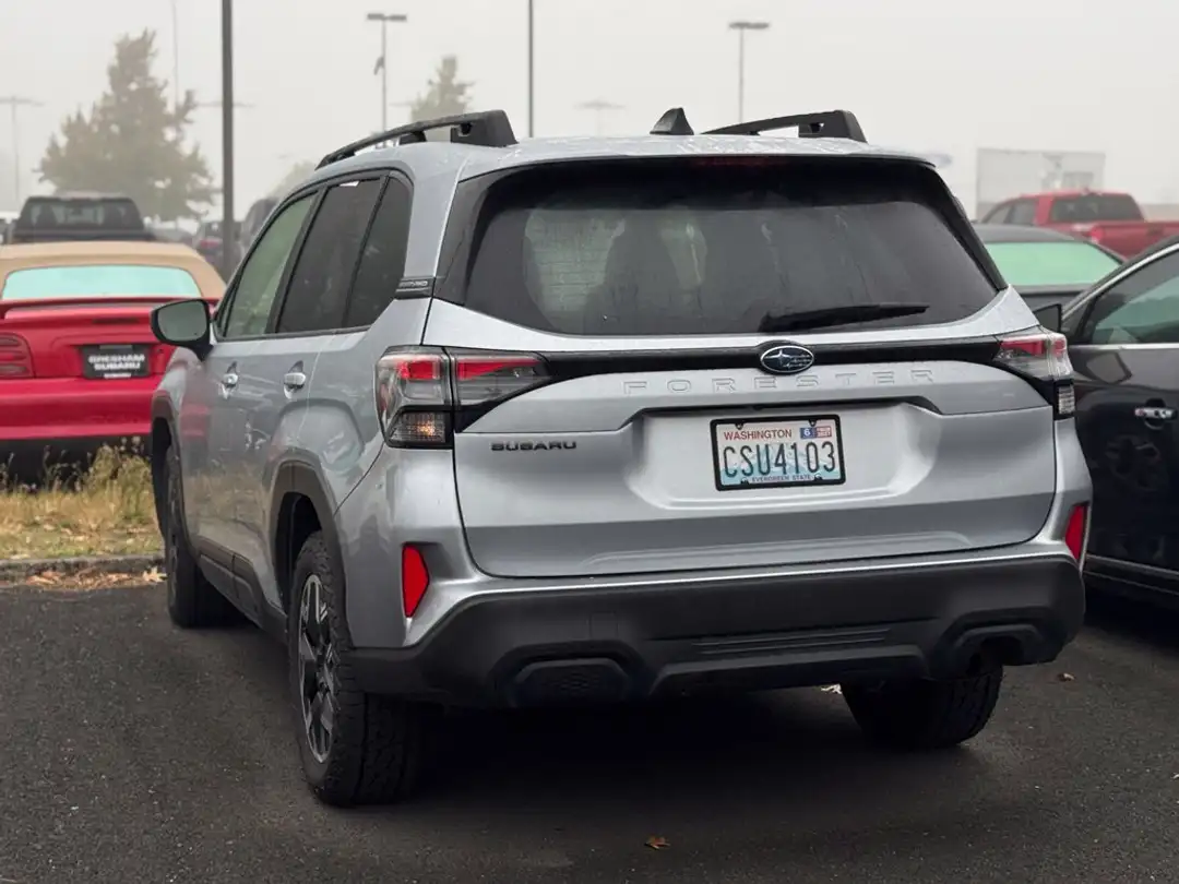2025 Subaru Forester Premium - Image 2