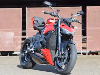 2022 Ducati Streetfighter V2
