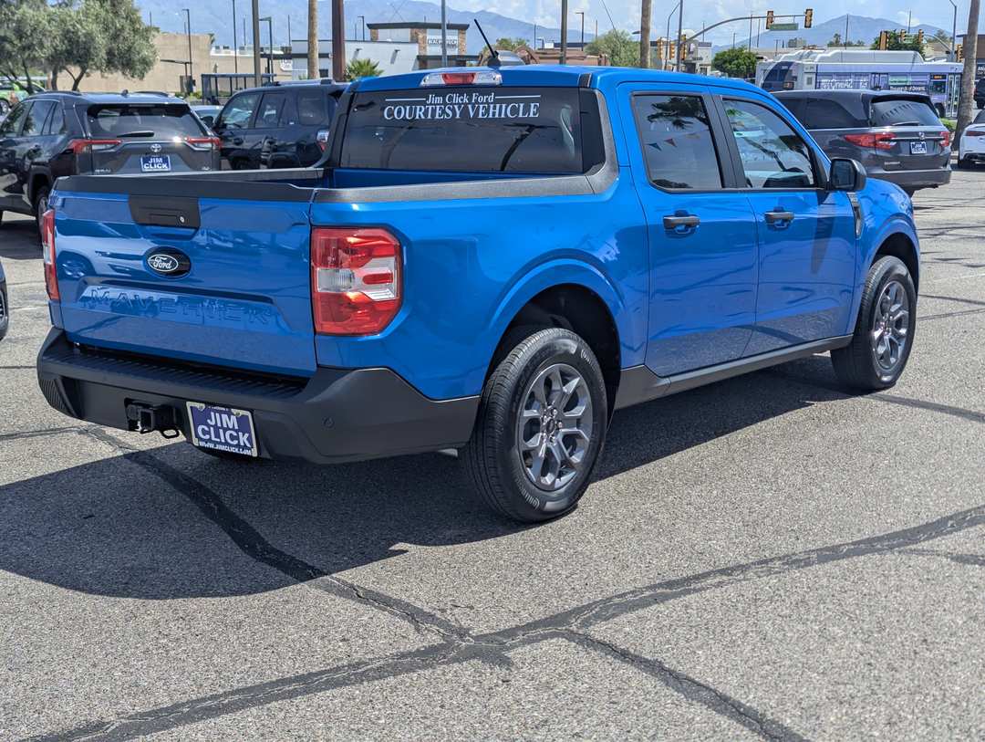 2026 Ford Maverick XLT - Image 2