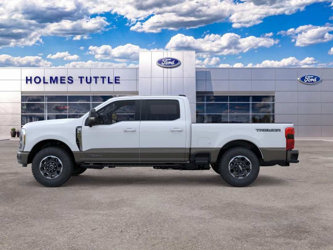 2026 Ford Super Duty F-350 Srw King Ranch - Image 3