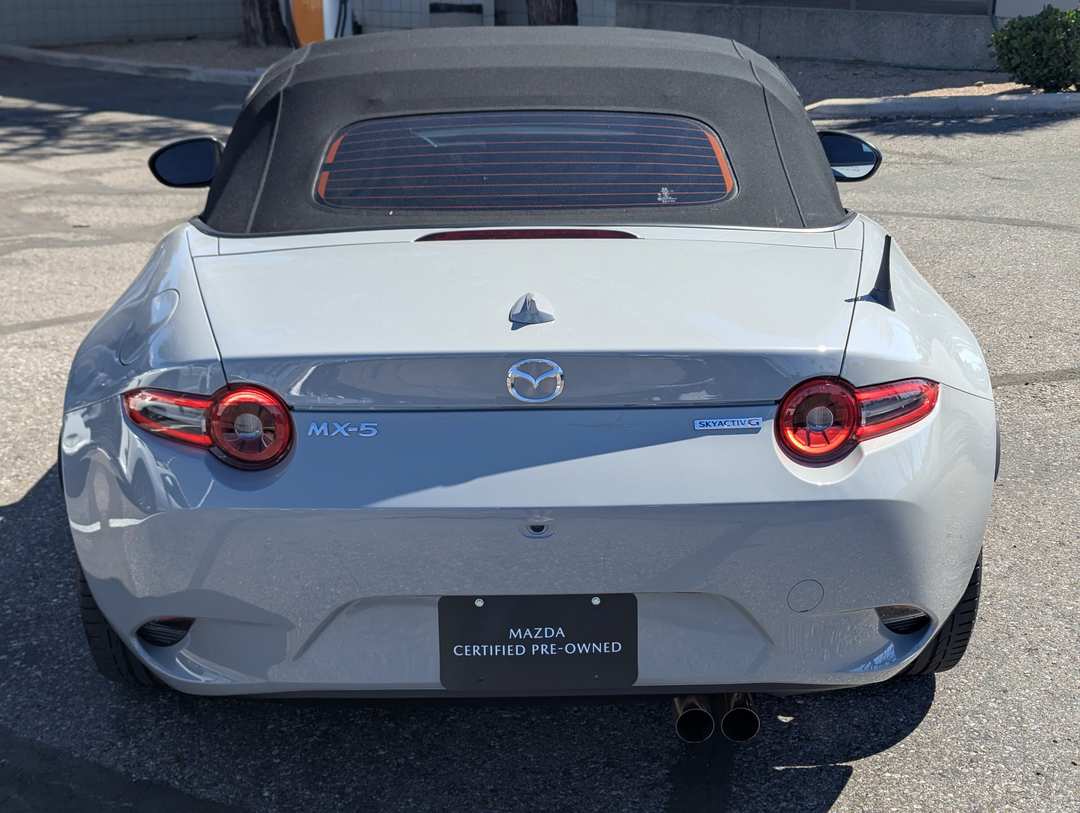 2025 MAZDA Mx-5 Miata Grand Touring - Image 3