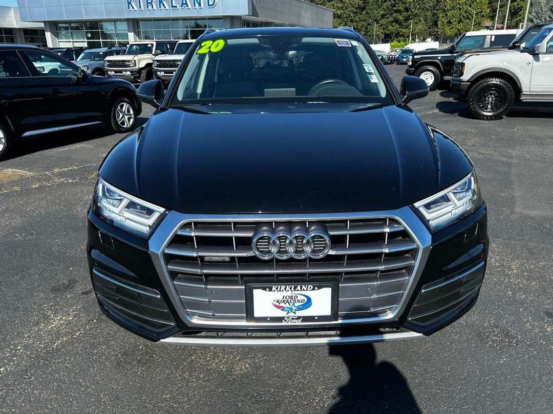 2020 Audi Q5 45 Premium Plus - Image 3