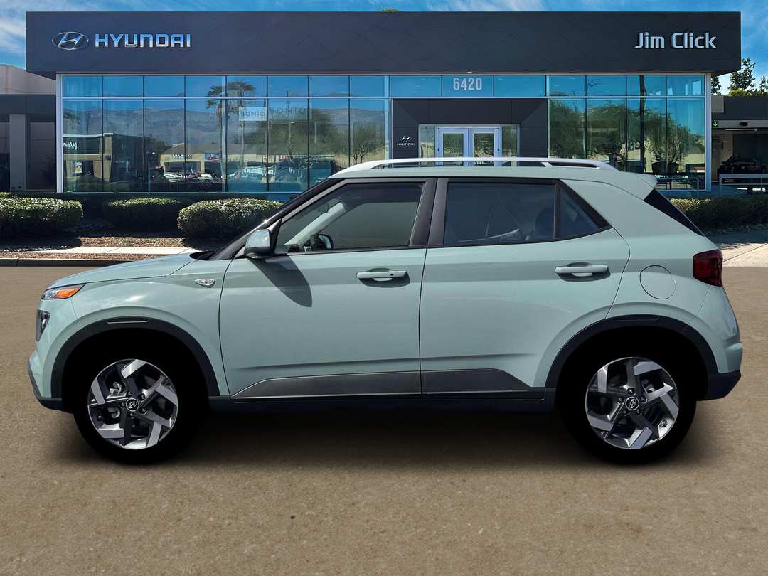 2026 Hyundai Venue SEL - Image 3