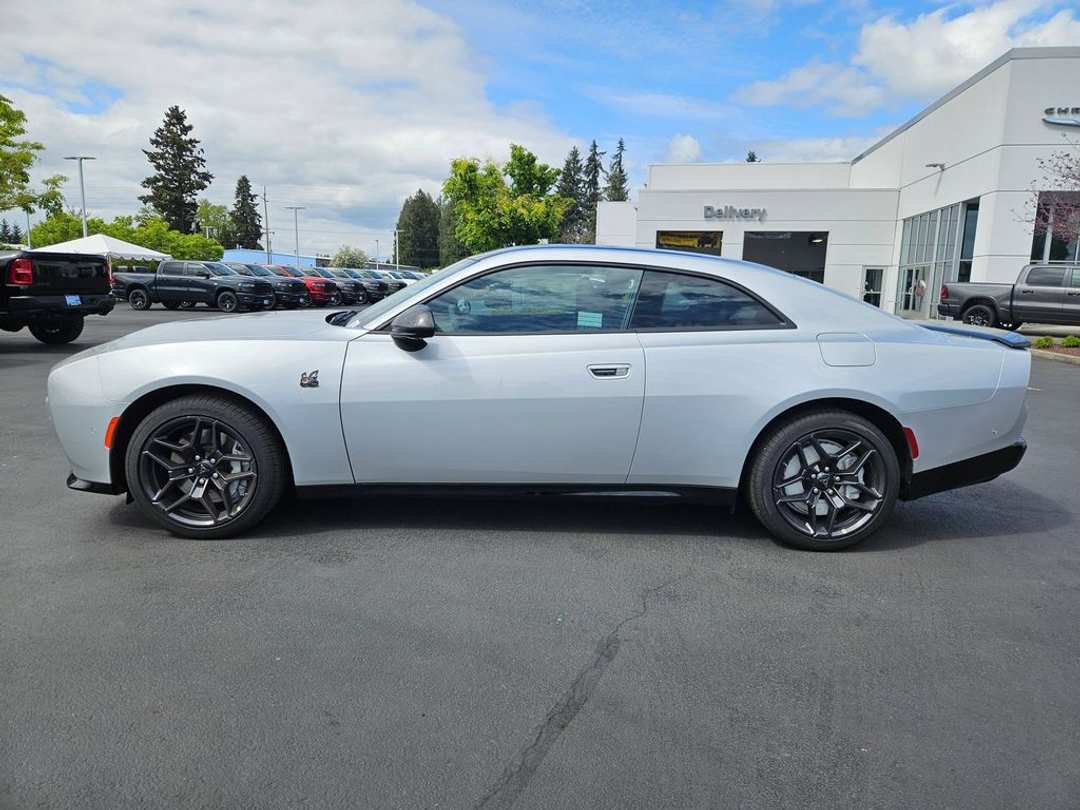 2026 Dodge Charger Scat Pack Plus - Image 3