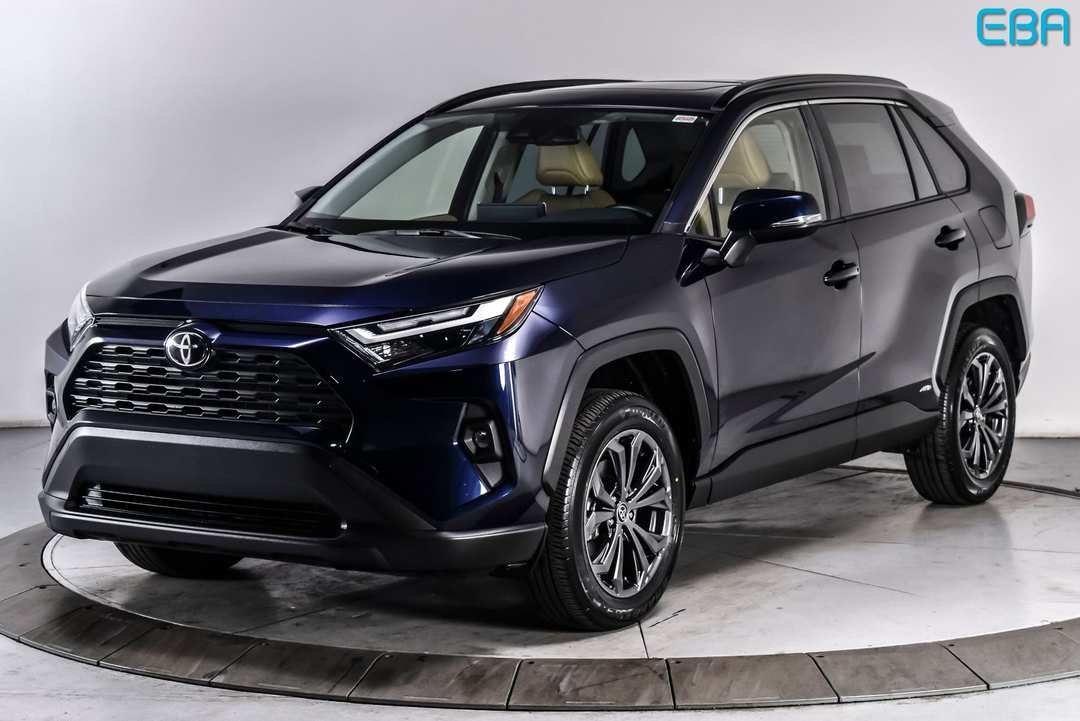 2025 Toyota Rav4 Hybrid XLE Premium - Image 2