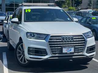 2019 Audi Q7 55 Premium