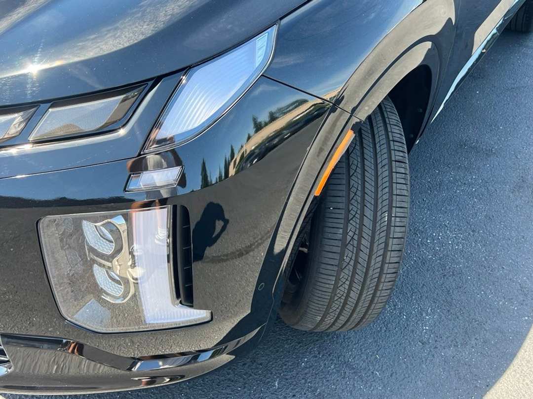 2025 Hyundai Palisade Calligraphy Night Edition - Image 3