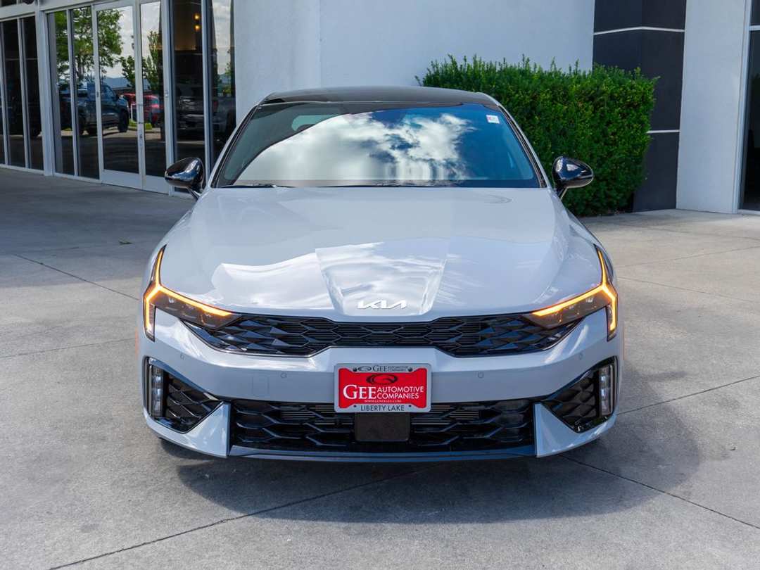 2026 Kia K5 GTLine - Image 2