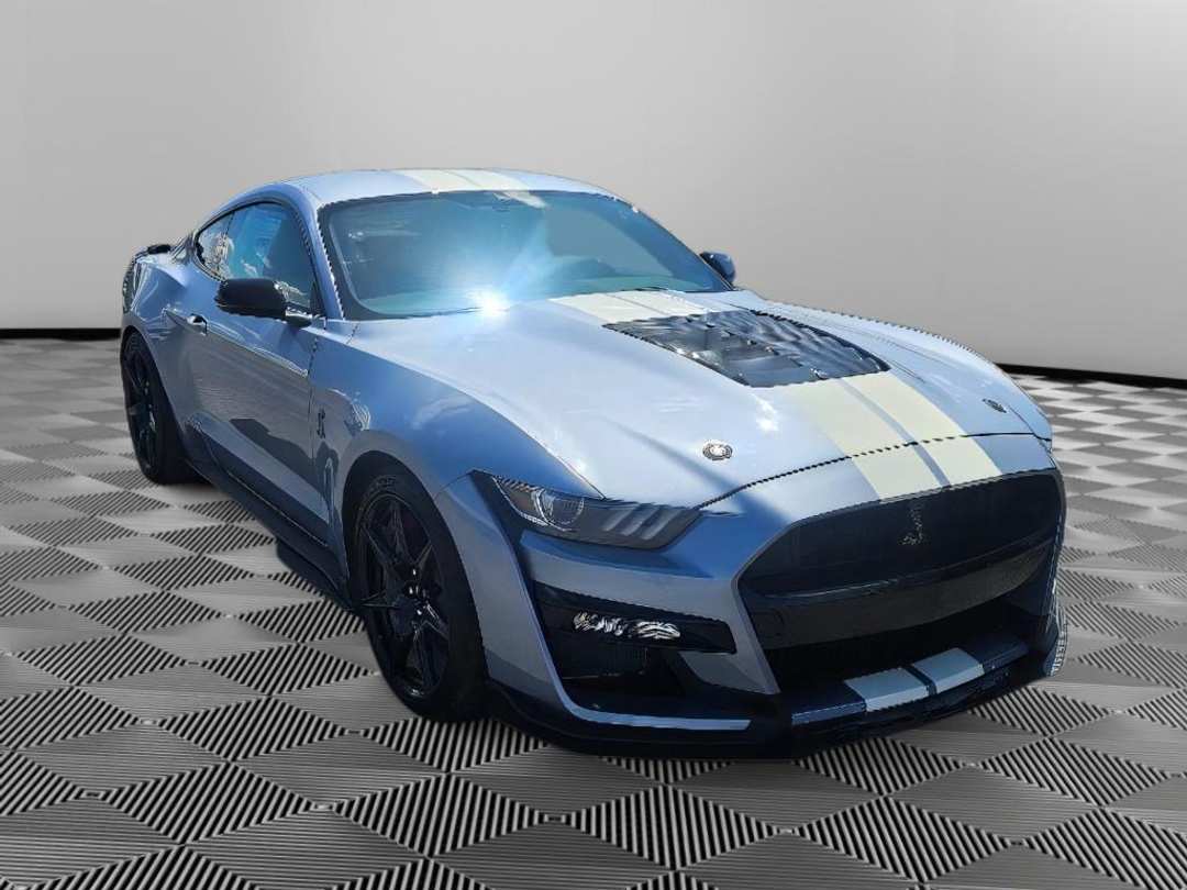 2022 Ford Mustang Shelby GT500 - Image 3