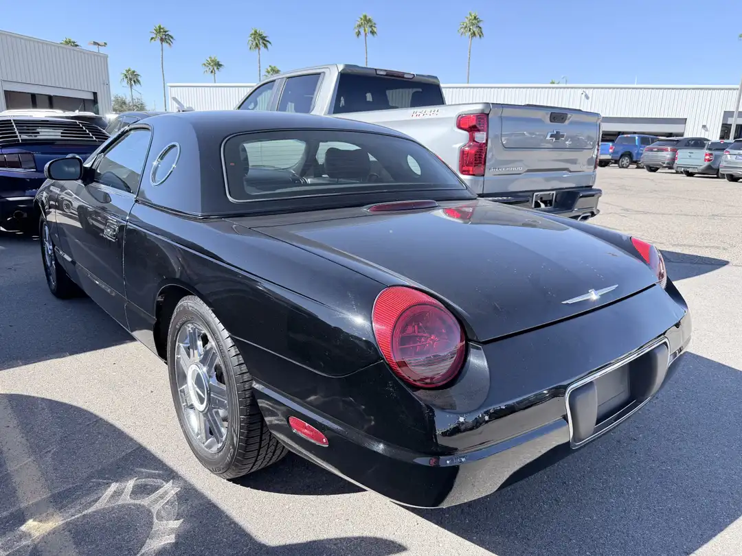 2004 Ford Thunderbird Premium - Image 3