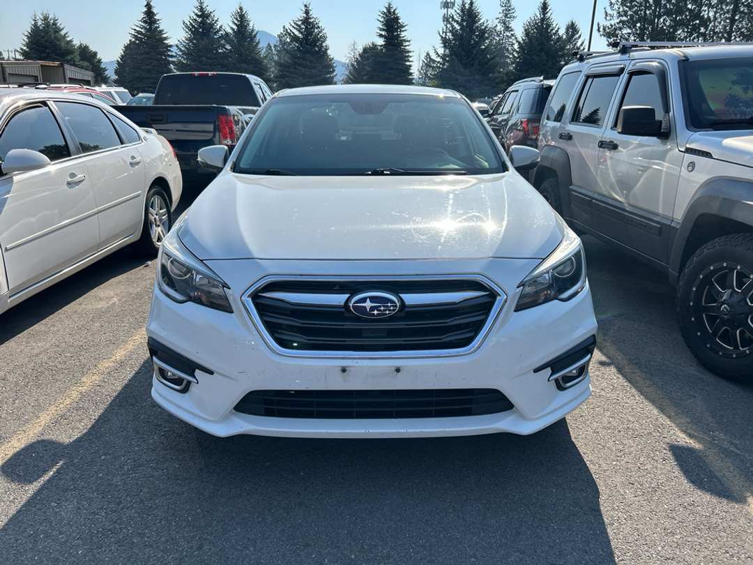 2018 Subaru Legacy Premium - Image 2
