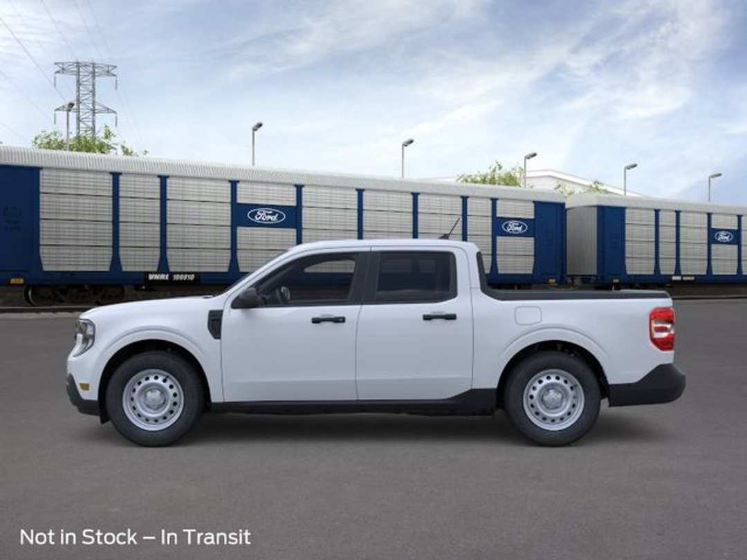 2026 Ford Maverick XL - Image 3