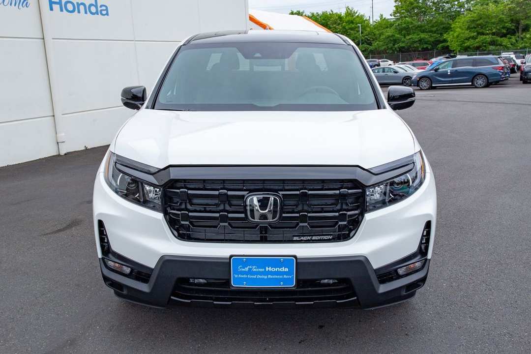 2026 Honda Ridgeline Black Edition - Image 3