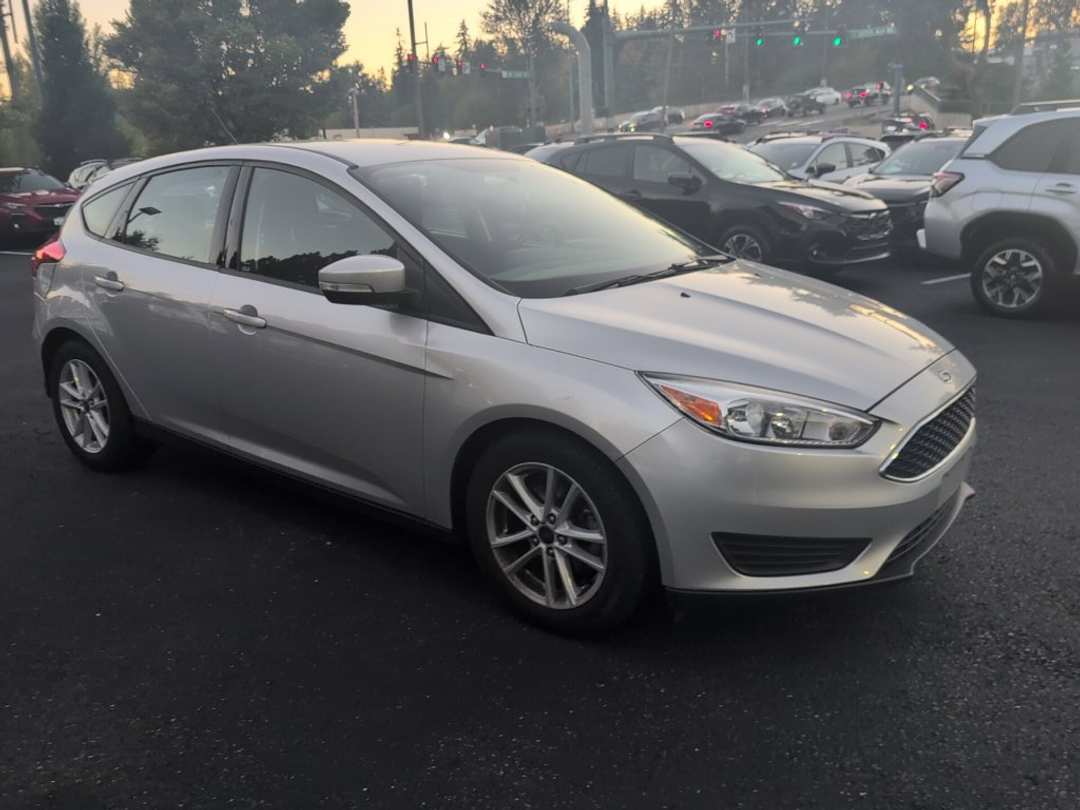 2017 Ford Focus SE - Image 3