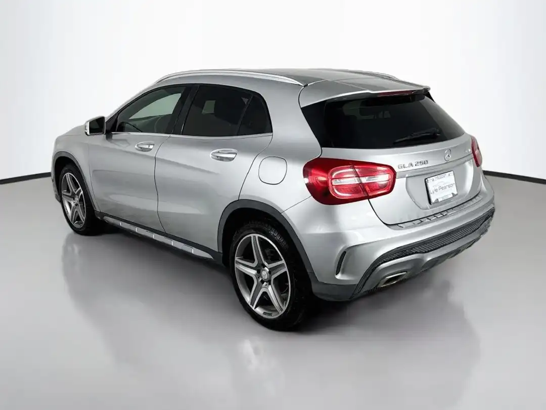 2017 Mercedes-Benz GLA 250 - Image 3