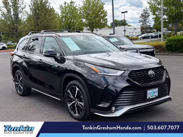 2021 Toyota Highlander XSE