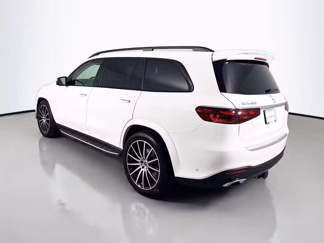 2026 Mercedes-Benz GLS GLS 450 - Image 3