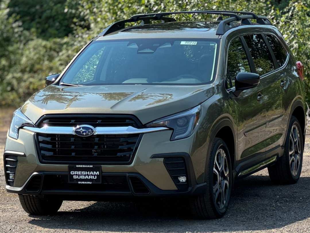 2026 Subaru Ascent Limited - Image 3
