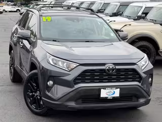 2019 Toyota Rav4 XLE Premium