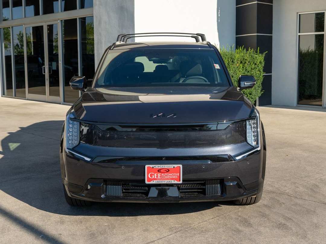 2026 Kia Ev9 Land - Image 2