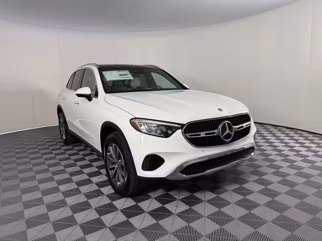 2026 Mercedes-Benz GLC 300