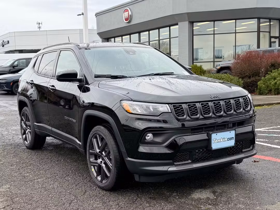 2026 Jeep Compass Latitude - Image 3
