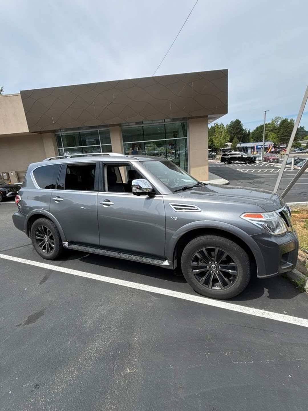 2018 Nissan Armada Platinum - Image 2