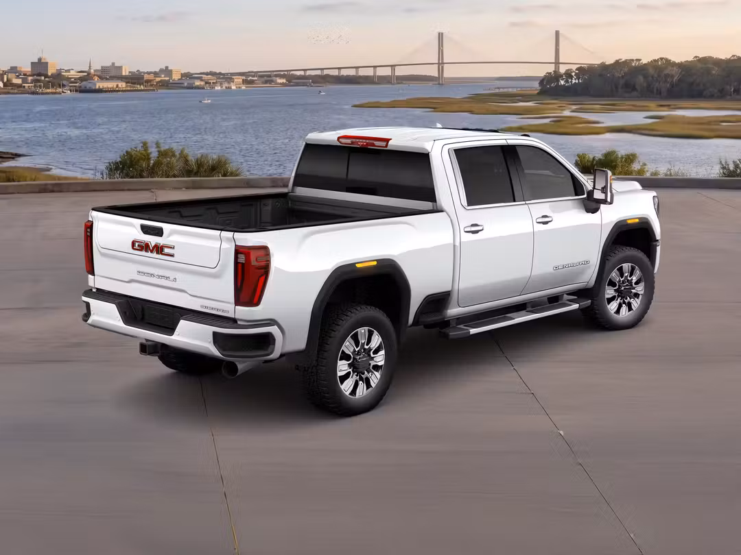 2026 GMC Sierra 2500Hd Denali - Image 3