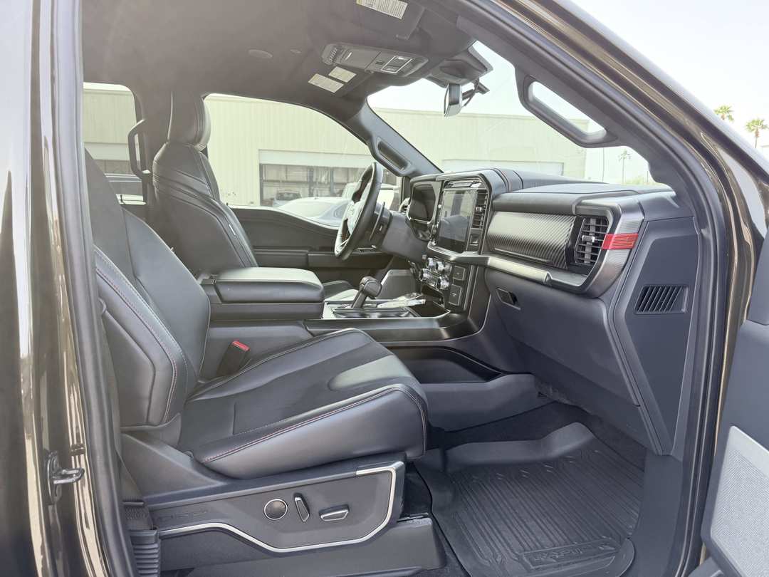 2024 Ford F-150 Raptor - Image 2