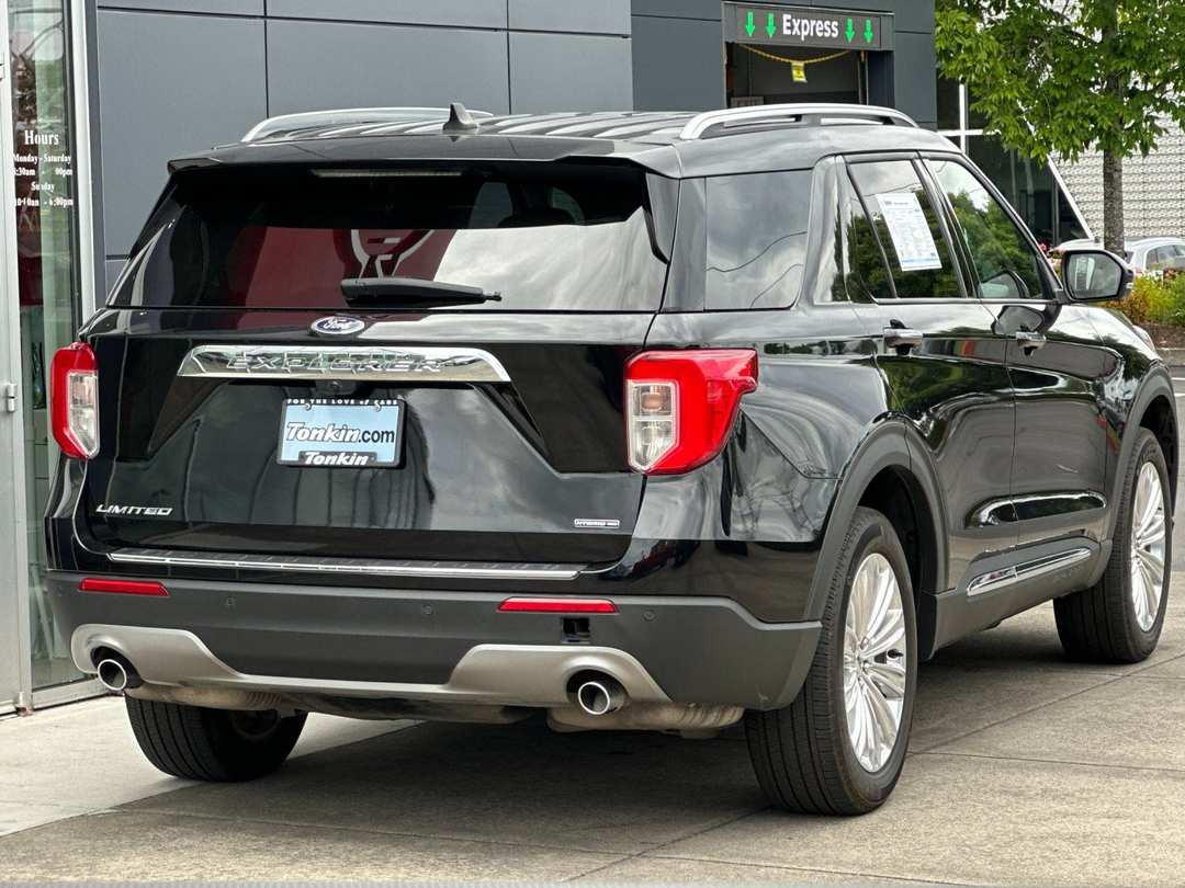2022 Ford Explorer Limited - Image 3