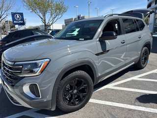 2024 Volkswagen Atlas 2.0T Peak Edition SE w/Technology