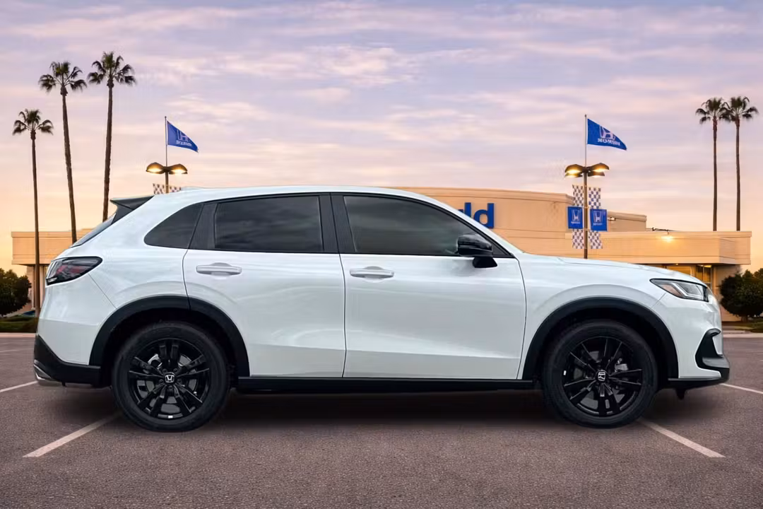 2027 Honda HR-V Sport - Image 3