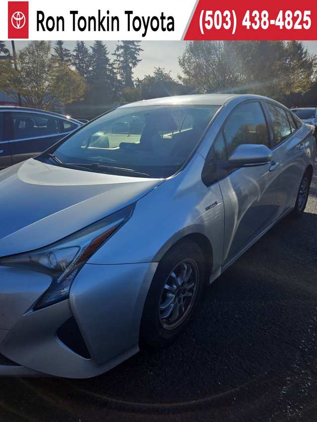 2016 Toyota Prius Two