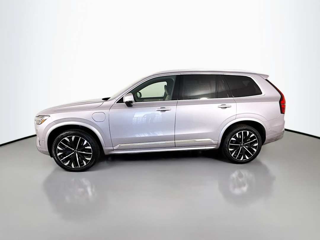 2026 Volvo Xc90 Plug-In Hybrid T8 Plus - Image 2