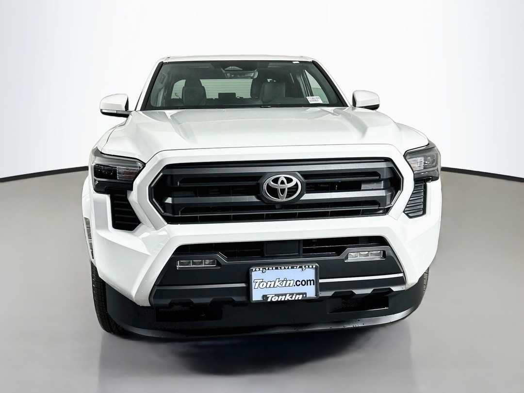 2026 Toyota Tacoma SR5 - Image 2
