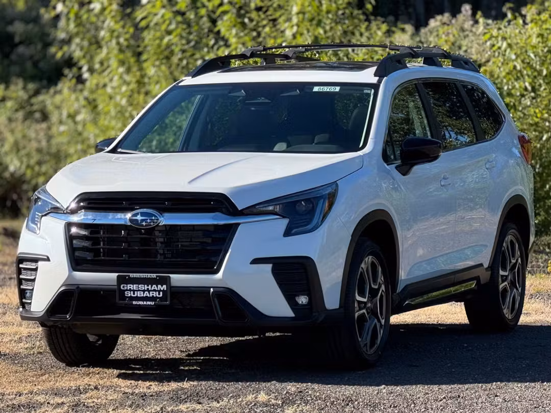 2026 Subaru Ascent Limited - Image 3