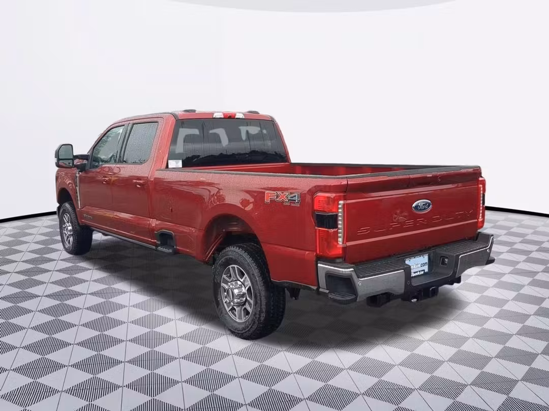 2026 Ford F-350Sd Lariat - Image 3