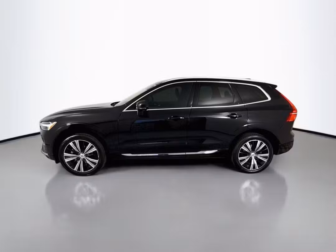 2023 Volvo Xc60 B5 Plus Bright Theme - Image 2
