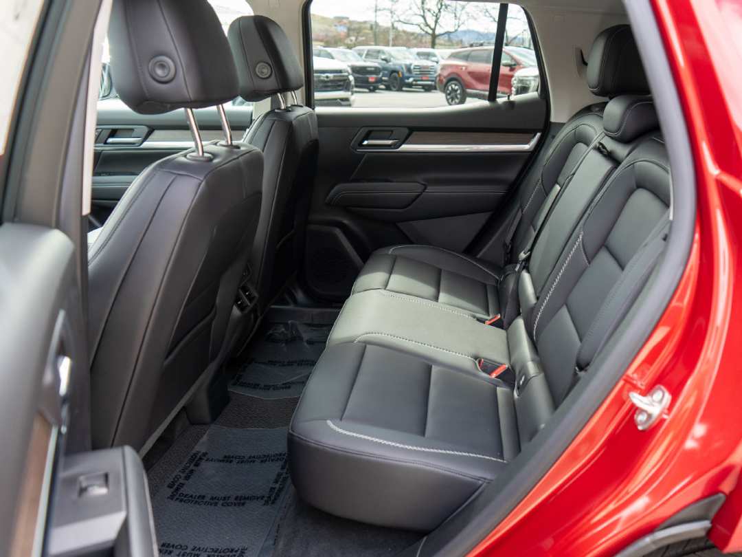 2026 GMC Terrain Denali - Photo 13
