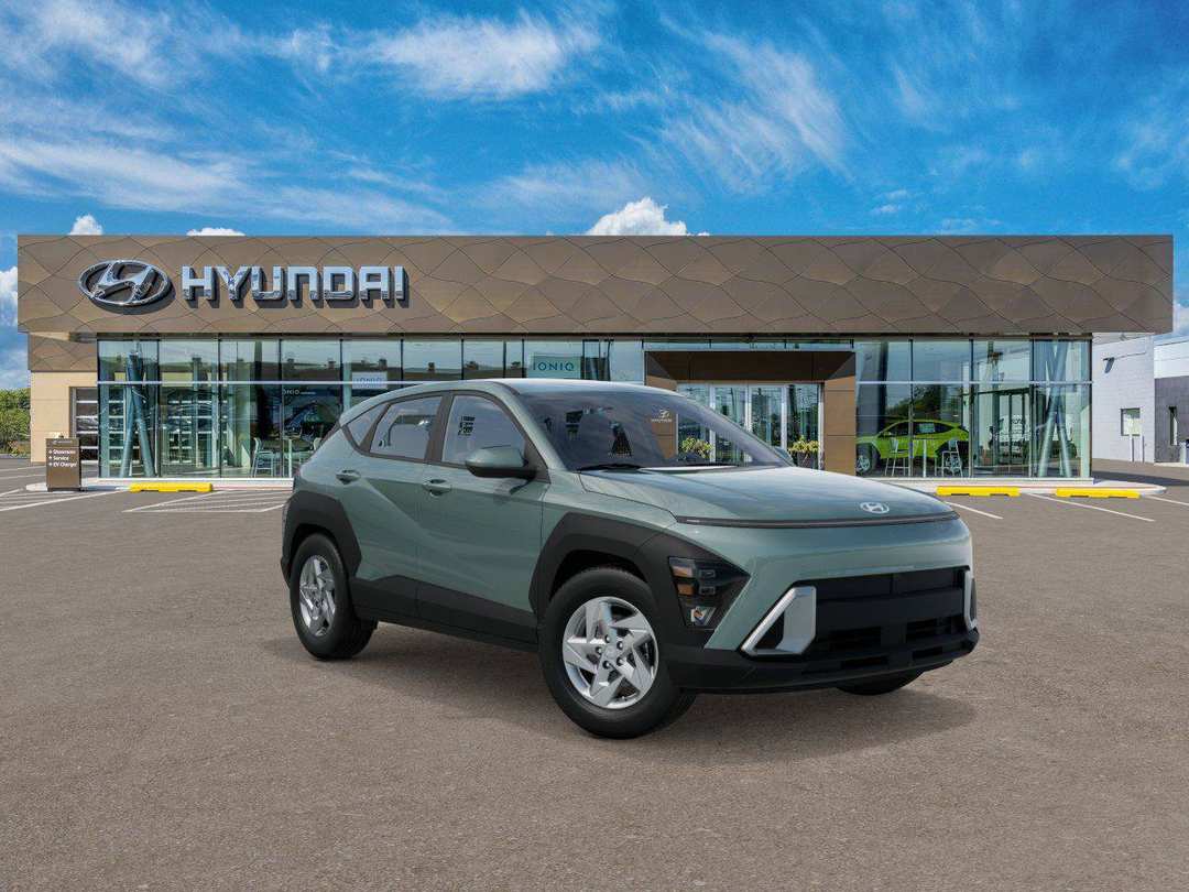 2027 Hyundai Kona SE - Image 2