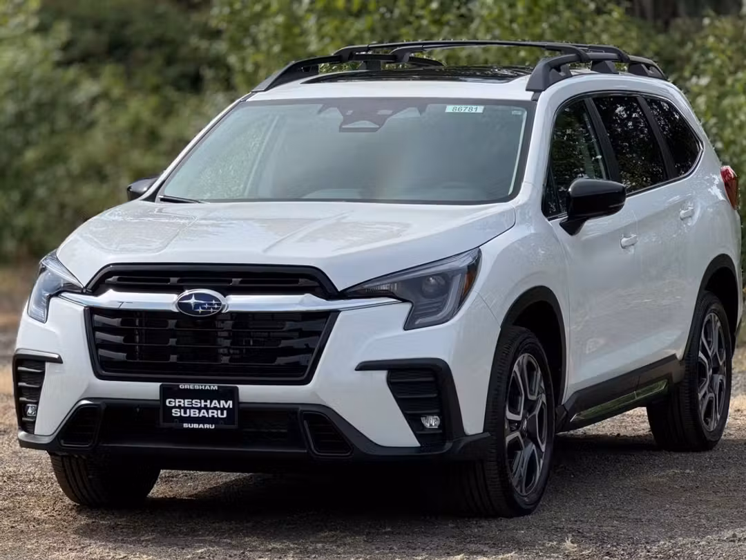 2026 Subaru Ascent Limited - Image 3